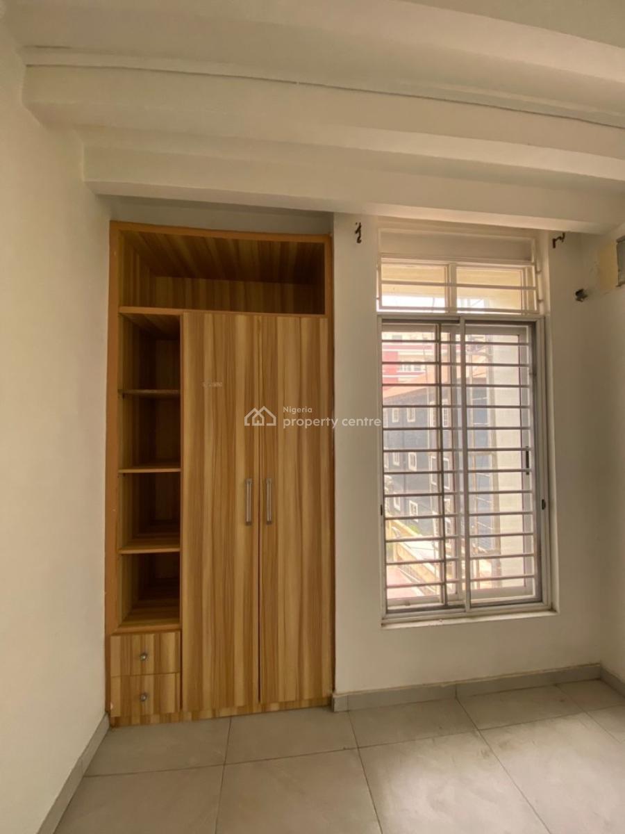 Standard Miniflat, Oniru Victoria Island Lagos, Oniru, Victoria Island (vi), Lagos, Mini Flat (room and Parlour) for Rent