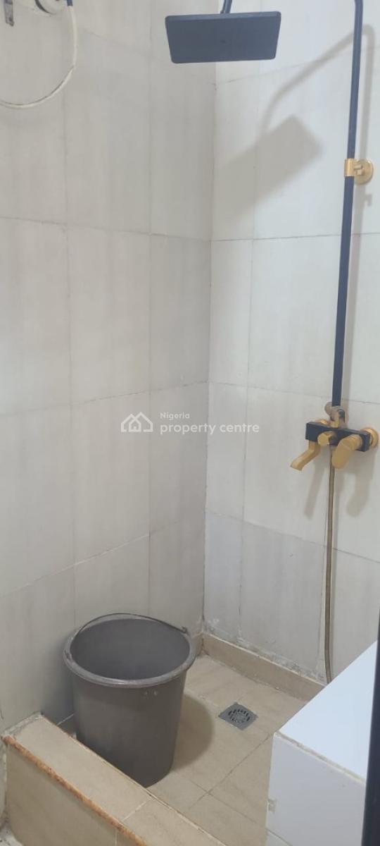 Clean Roomself Contain Video Available, The Property Located at Chevron Alternative Route, Lekki, Lagos, Self Contain (single Rooms) for Rent