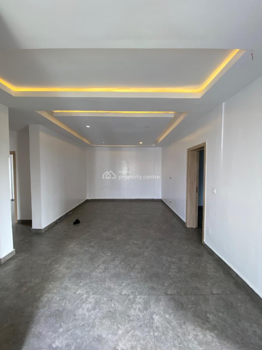 2 Bedroom Apartment Fully Serviced on The Last Floor, Ilasan, Ikate, Lekki, Lagos, Flat / Apartment for Rent