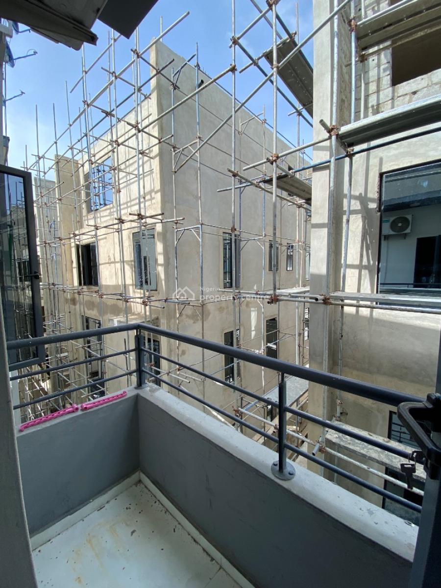 2 Bedroom Upstairs on The Last Floor Fully Serviced with 24hrs Light, Ilasan, Ikate, Lekki, Lagos, Flat / Apartment for Rent