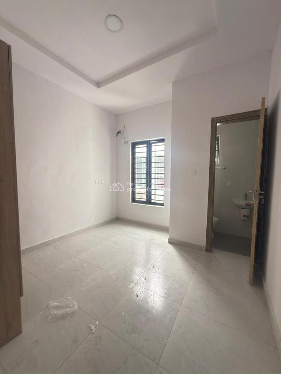 3 Bedroom Terrace Duplex with Bq, Vgc, Lekki, Lagos, Terraced Duplex for Sale