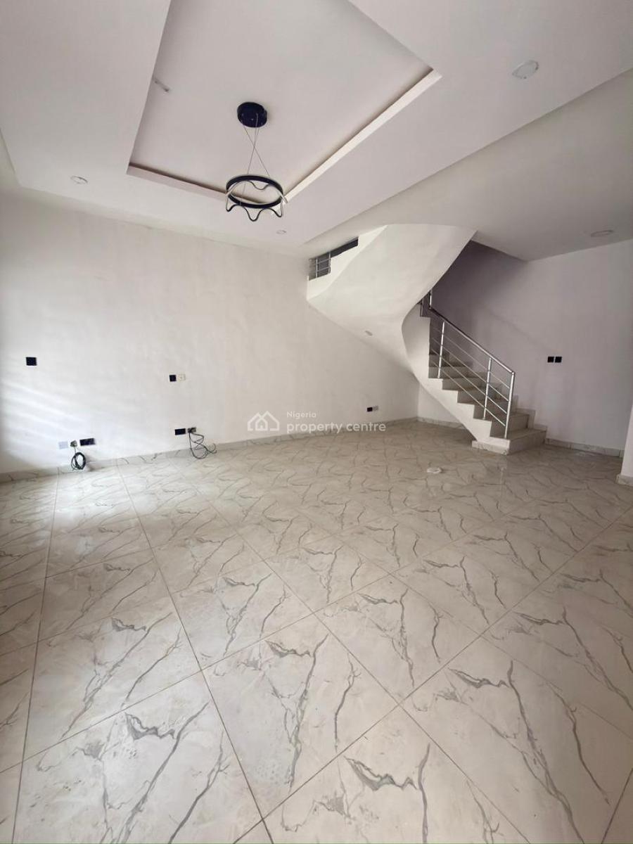 3 Bedroom Terrace Duplex with Bq, Vgc, Lekki, Lagos, Terraced Duplex for Sale