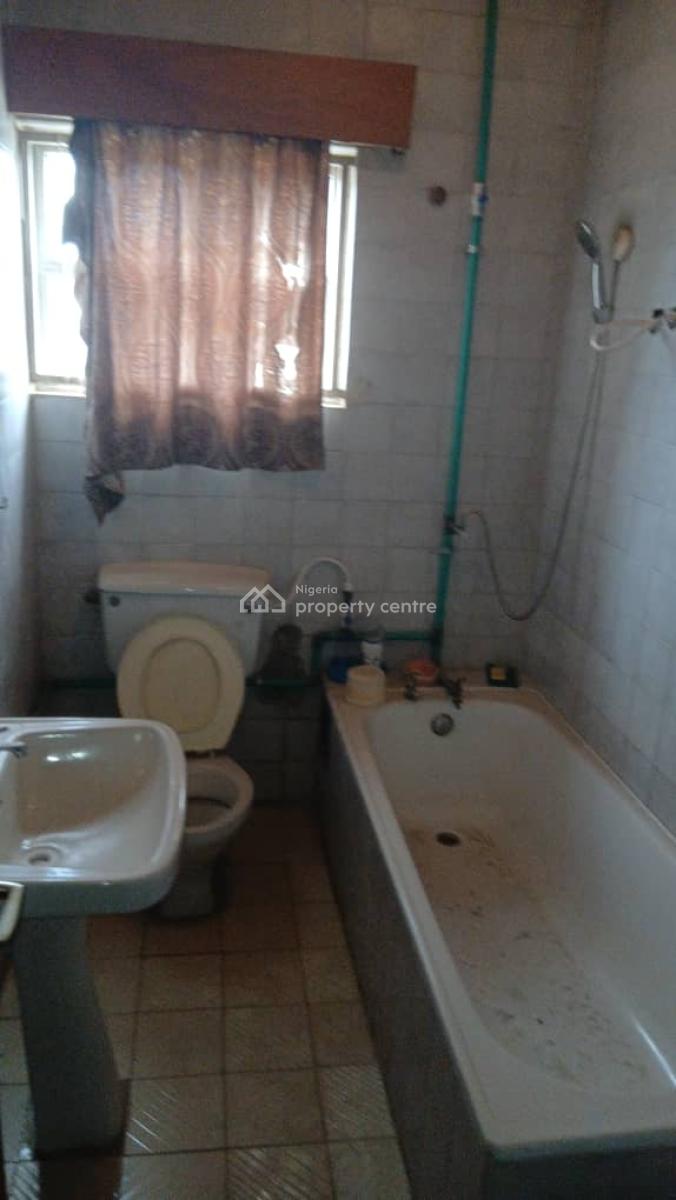 10 Bedroom Detached House with 2 Bedroom Flat on 2 Plots of Land, Off Olugbede Street, Egbeda, Egbeda, Alimosho, Lagos, Detached Duplex for Rent