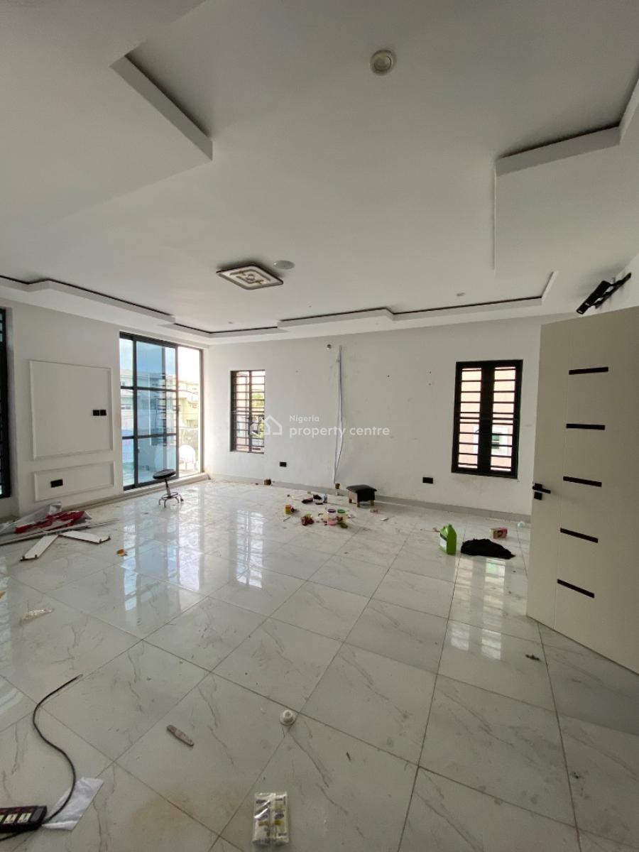 Commercial Spacious Space for Walk in Etc Spa, Salon, Fashion, Salem, Ikate, Lekki, Lagos, Commercial Property for Rent