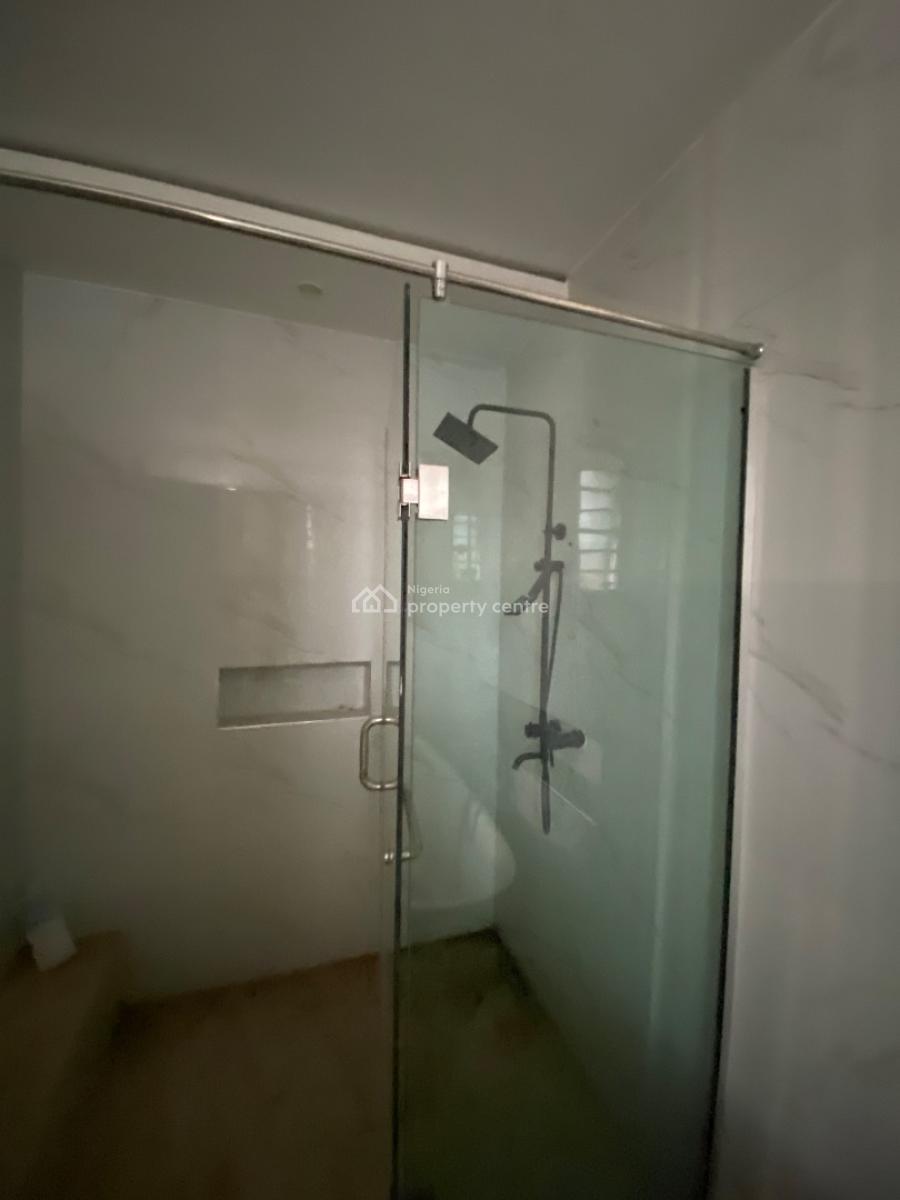 Commercial Spacious Space for Walk in Etc Spa, Salon, Fashion, Salem, Ikate, Lekki, Lagos, Commercial Property for Rent