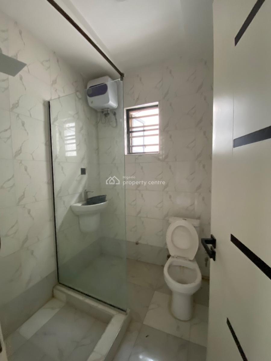 Commercial Spacious Space for Walk in Etc Spa, Salon, Fashion, Salem, Ikate, Lekki, Lagos, Commercial Property for Rent