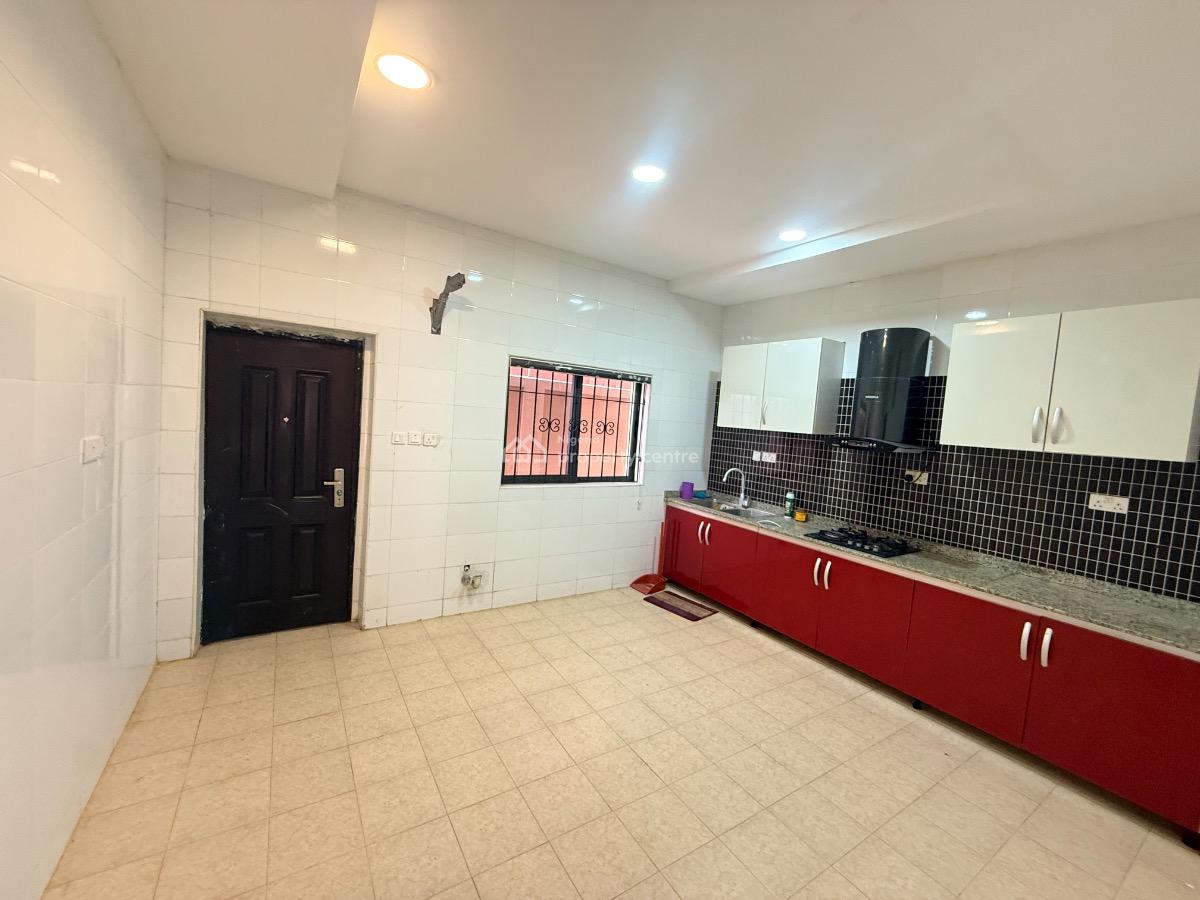 Premium 2 Bedroom Apartment with a Balcony, Lekki Phase 1, Lekki, Lagos, House for Rent