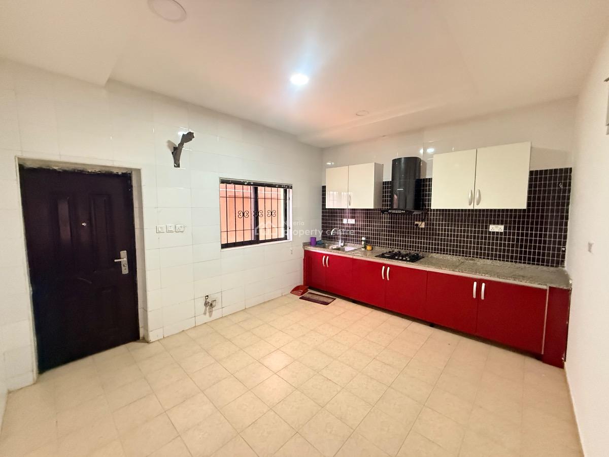 Premium 2 Bedroom Apartment with a Balcony, Lekki Phase 1, Lekki, Lagos, House for Rent