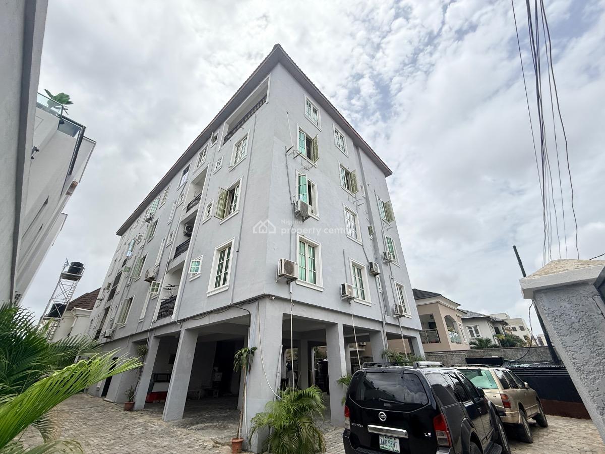 Spacious 3 Bedroom Apartment with Two Balcony, Lekki Phase 1, Lekki, Lagos, House for Rent