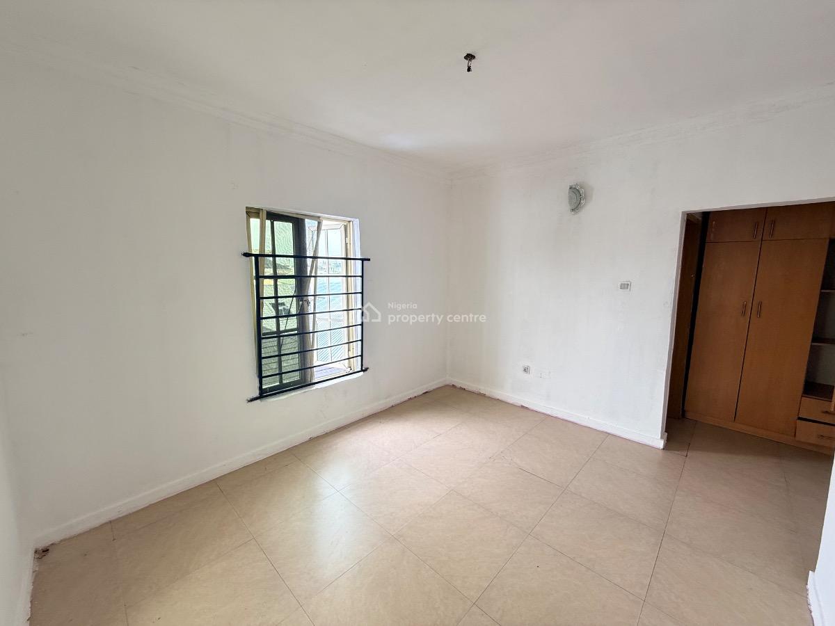 Spacious 3 Bedroom Apartment with Two Balcony, Lekki Phase 1, Lekki, Lagos, House for Rent