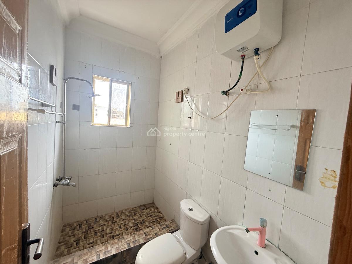 Spacious 3 Bedroom Apartment with Two Balcony, Lekki Phase 1, Lekki, Lagos, House for Rent