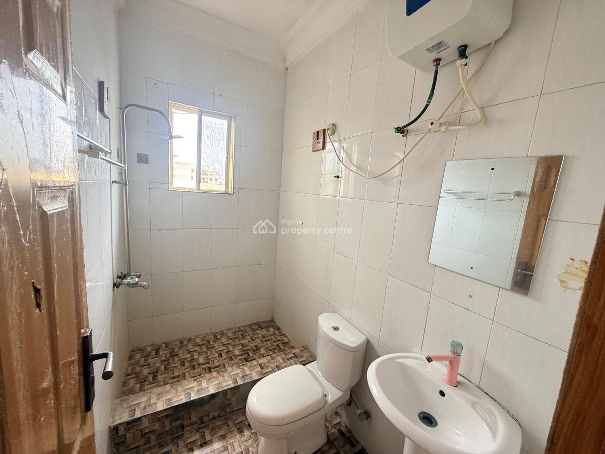 Spacious 3 Bedroom Apartment with Two Balcony, Lekki Phase 1, Lekki, Lagos, House for Rent