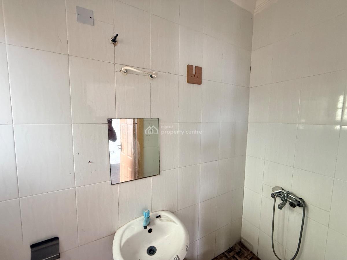 Spacious 3 Bedroom Apartment with Two Balcony, Lekki Phase 1, Lekki, Lagos, House for Rent