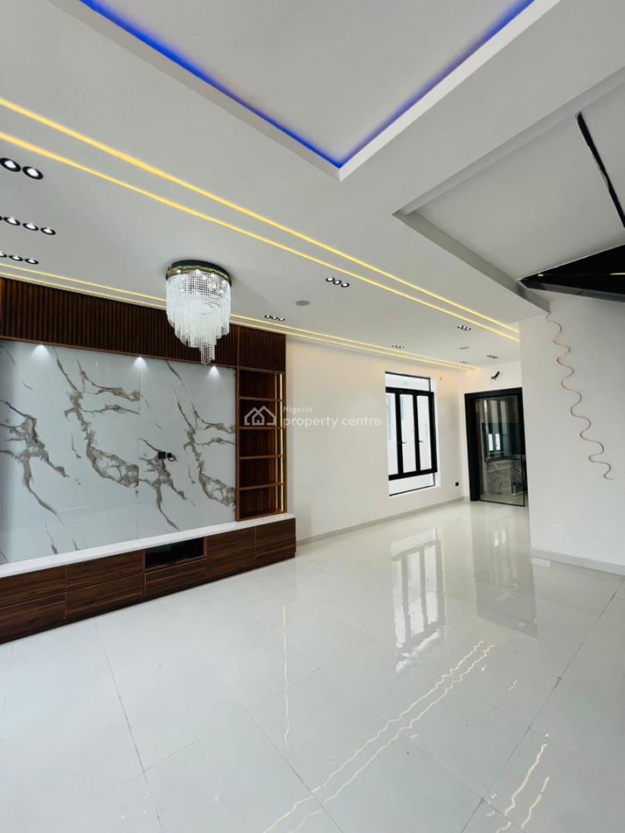 5 Bedroom Fully Detached Duplex with Bq & Swimming Pool, Lekki, Lagos, Detached Duplex for Sale