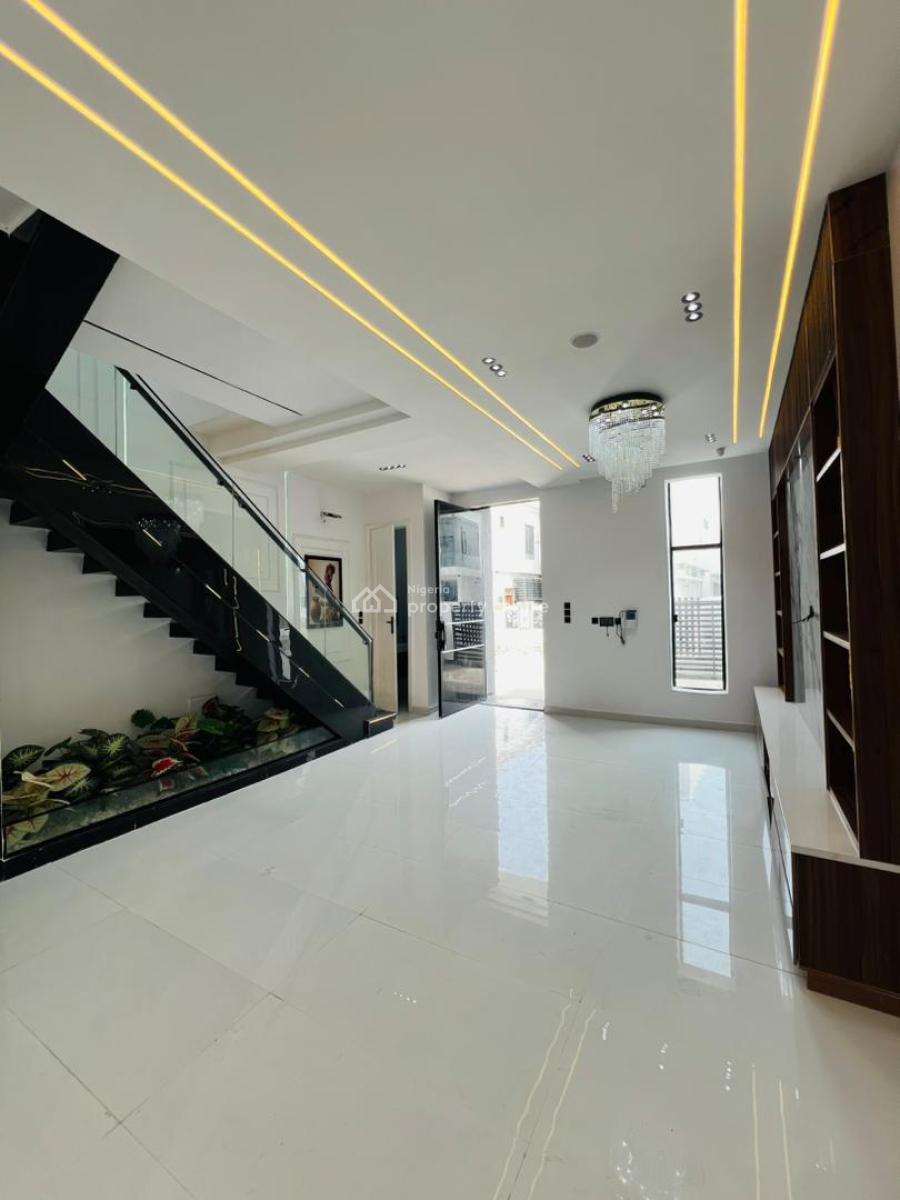 5 Bedroom Fully Detached Duplex with Bq & Swimming Pool, Lekki, Lagos, Detached Duplex for Sale
