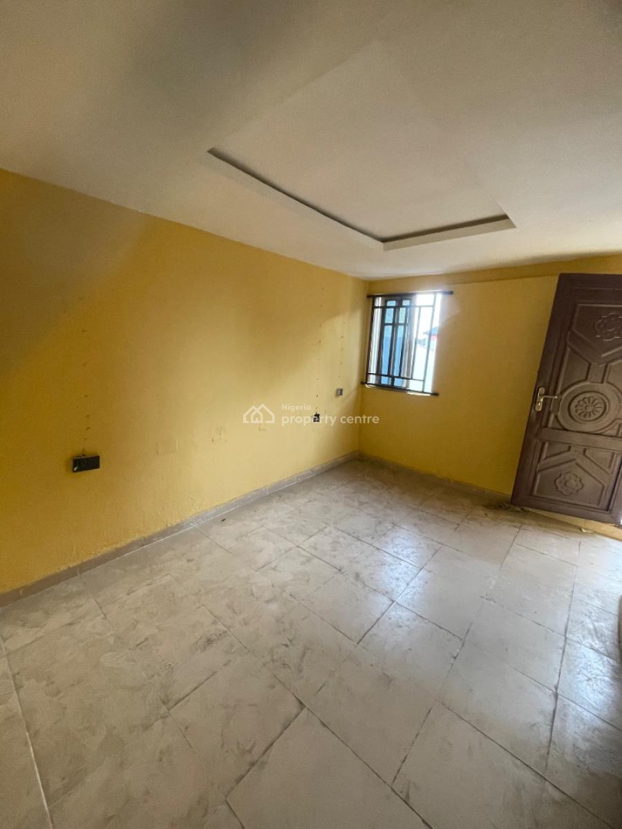 Selfcon Upstairs in a Neat Compound, Badore, Badore, Ajah, Lagos, House for Rent