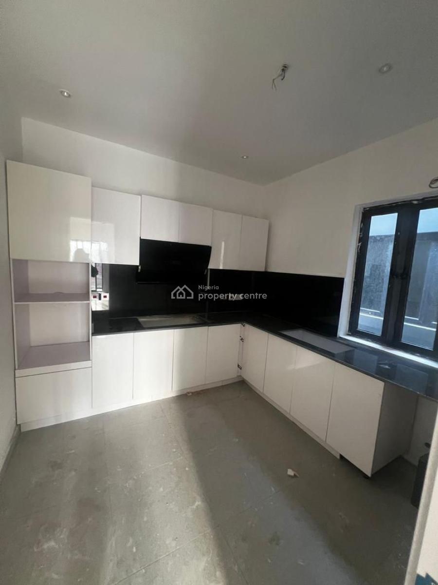 2 Bedroom Apartment, Ikate, Lekki, Lagos, Block of Flats for Sale