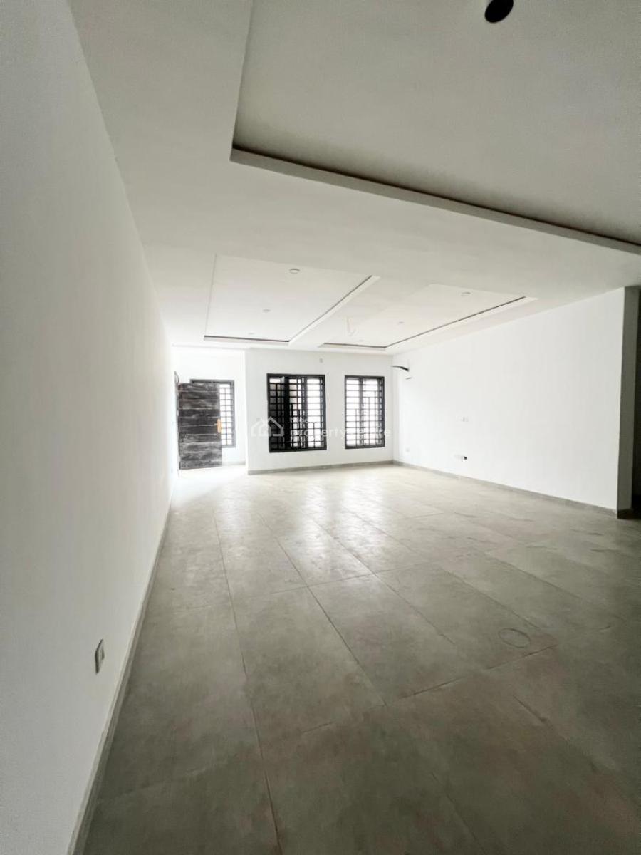 4 Bedroom Serviced Apartment, Lekki Phase 1, Lekki, Lagos, House for Sale