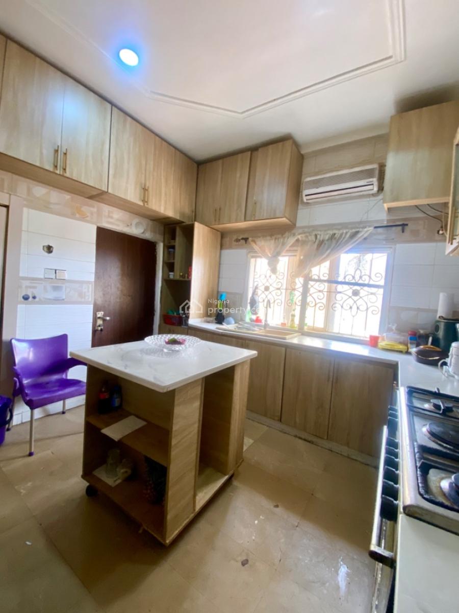 Luxury 4 Bedroom Duplex with 2 Lounge and 1bq with Massive Compound, Asokoro District, Abuja, Detached Duplex for Sale