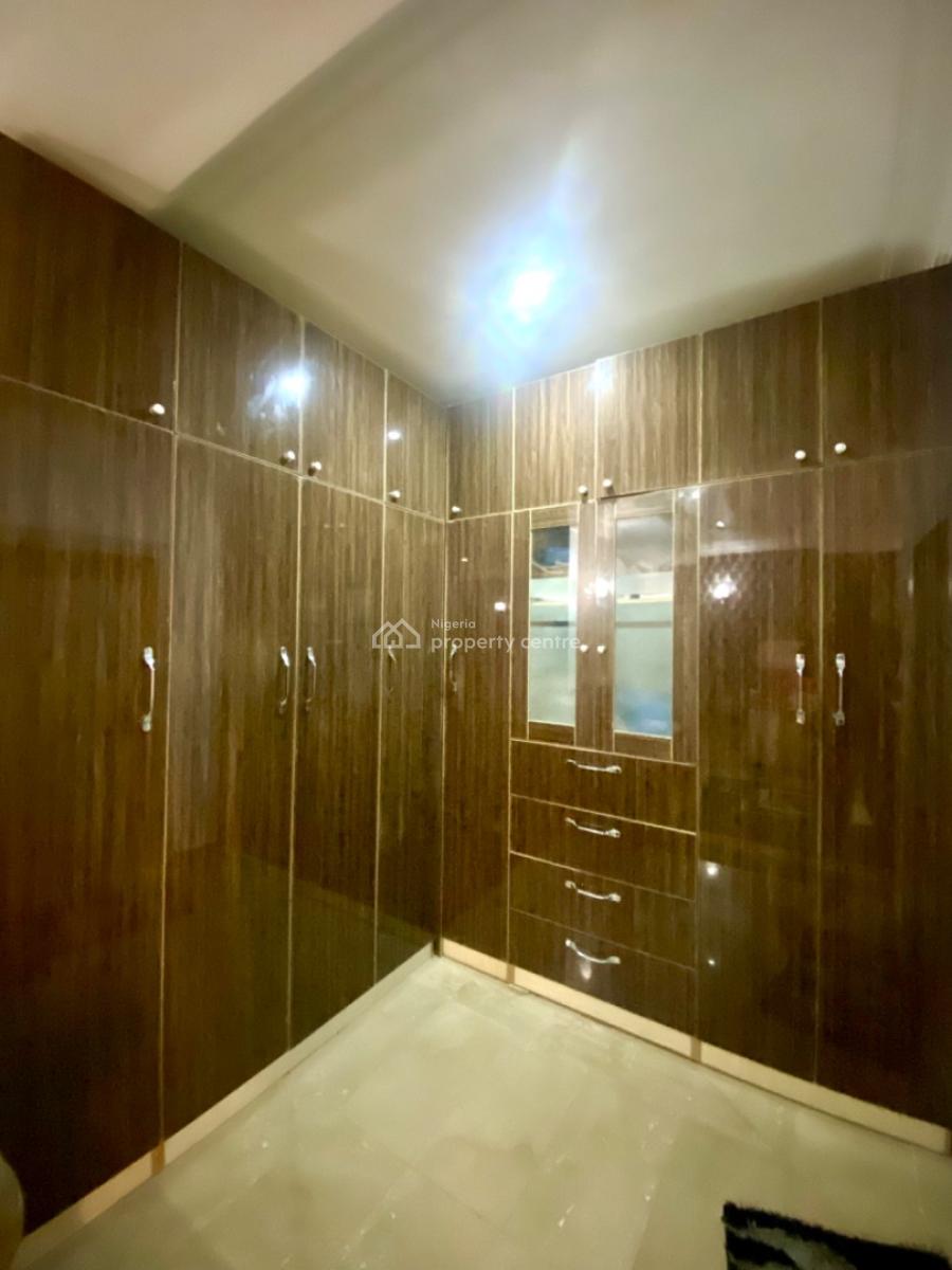 Luxury 4 Bedroom Duplex with 2 Lounge and 1bq with Massive Compound, Asokoro District, Abuja, Detached Duplex for Sale