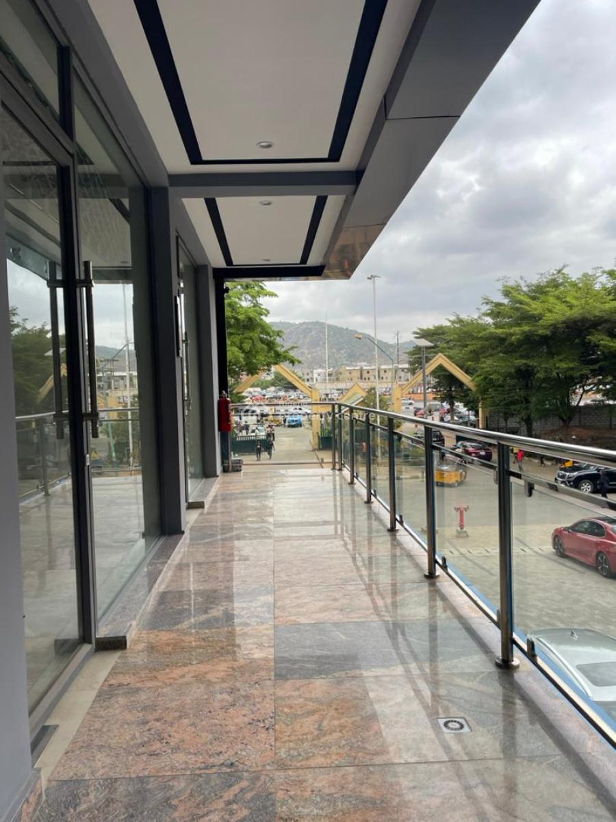 Strategically Located Office/ Shop Space, Main, Gwarinpa, Abuja, Office Space for Rent