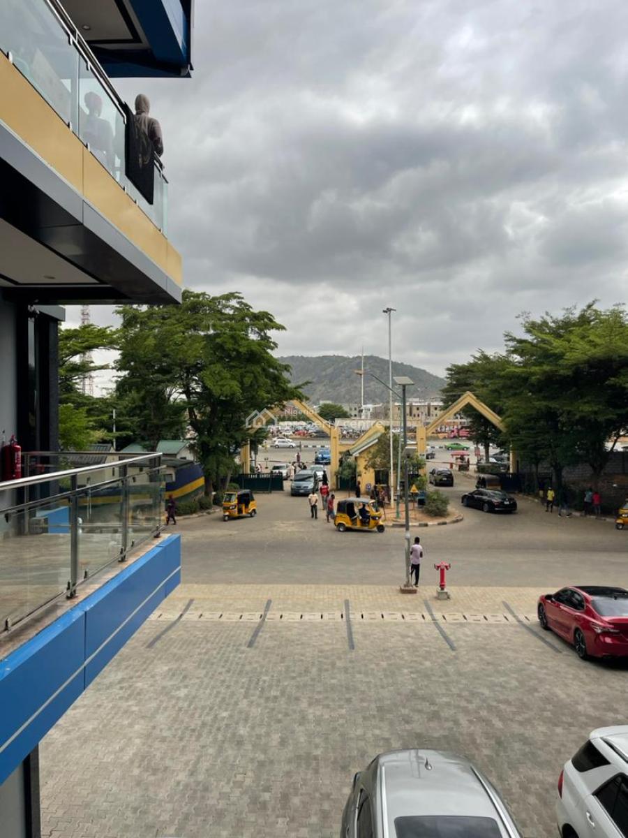 Strategically Located Office/ Shop Space, Main, Gwarinpa, Abuja, Office Space for Rent