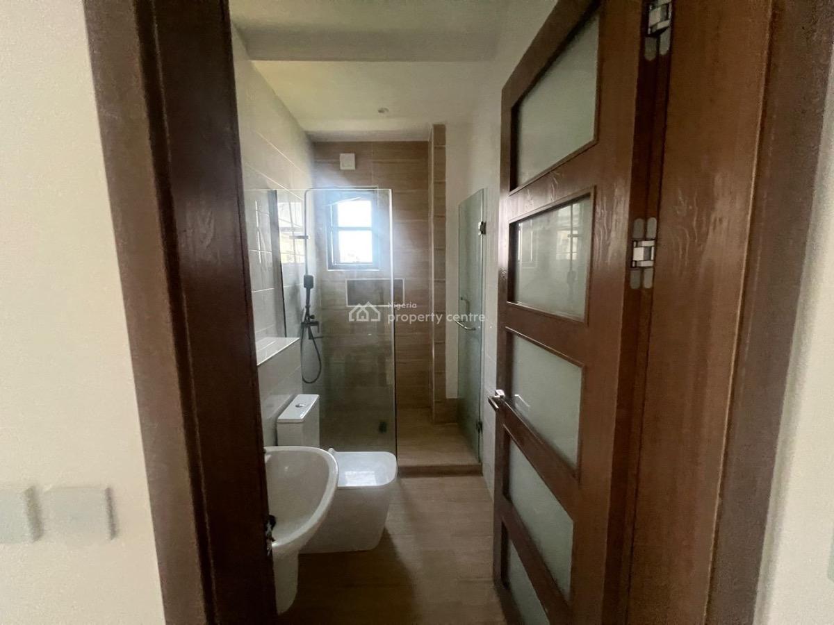 Luxury 2 Bedroom Apartment Plus Bq, Ikate, Lekki, Lagos, Block of Flats for Sale