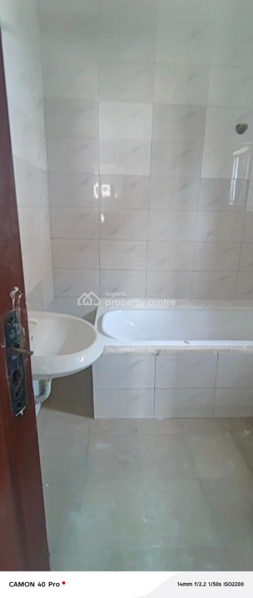 a Room Shared Kitchen Apartment in Chevy View Estate, Chevron, Lekki, Lagos, Self Contain (single Rooms) for Rent