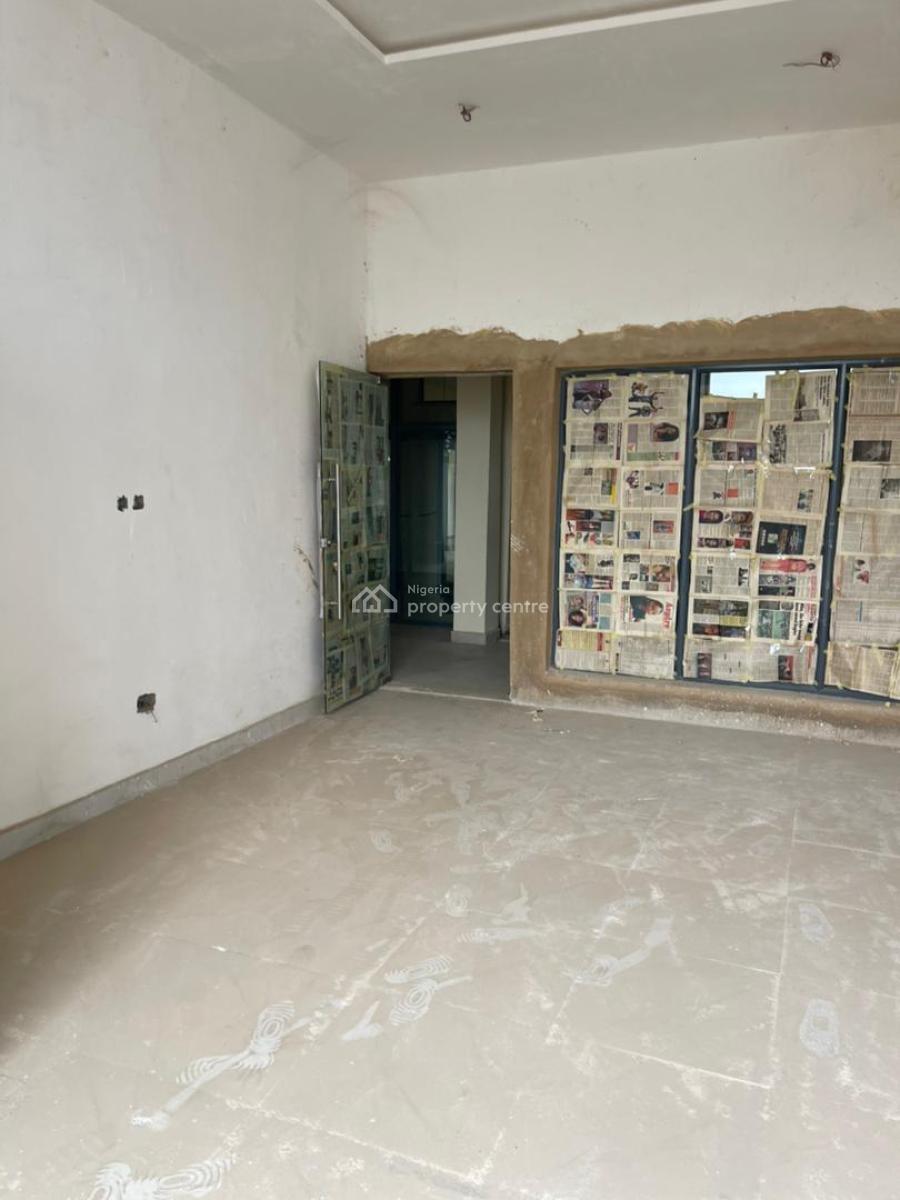 Strategically Located Office/ Shop Space, Gwarinpa Main, Gwarinpa, Abuja, Office Space for Rent