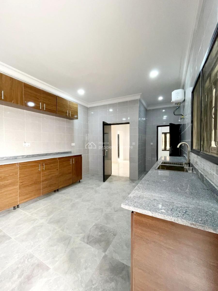 Brand New Massive 3bedroom Flat in a Serene Environment, Gwarimpa Main, Gwarinpa, Abuja, Flat / Apartment for Rent