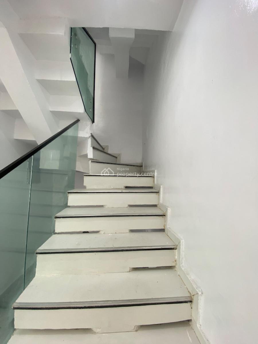 4 Bedrooms Semi Detached Duplex with Bq, Orchid Road, Lekki, Lagos, Semi-detached Duplex for Sale