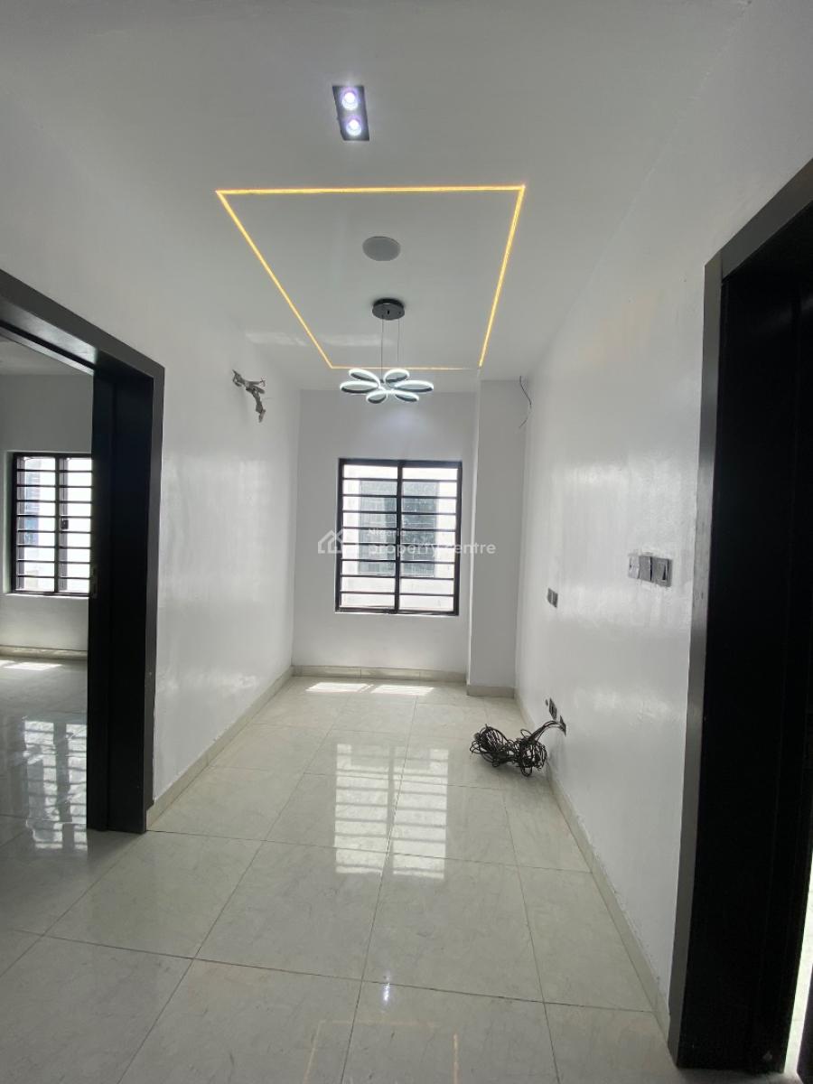 4 Bedrooms Semi Detached Duplex with Bq, Orchid Road, Lekki, Lagos, Semi-detached Duplex for Sale