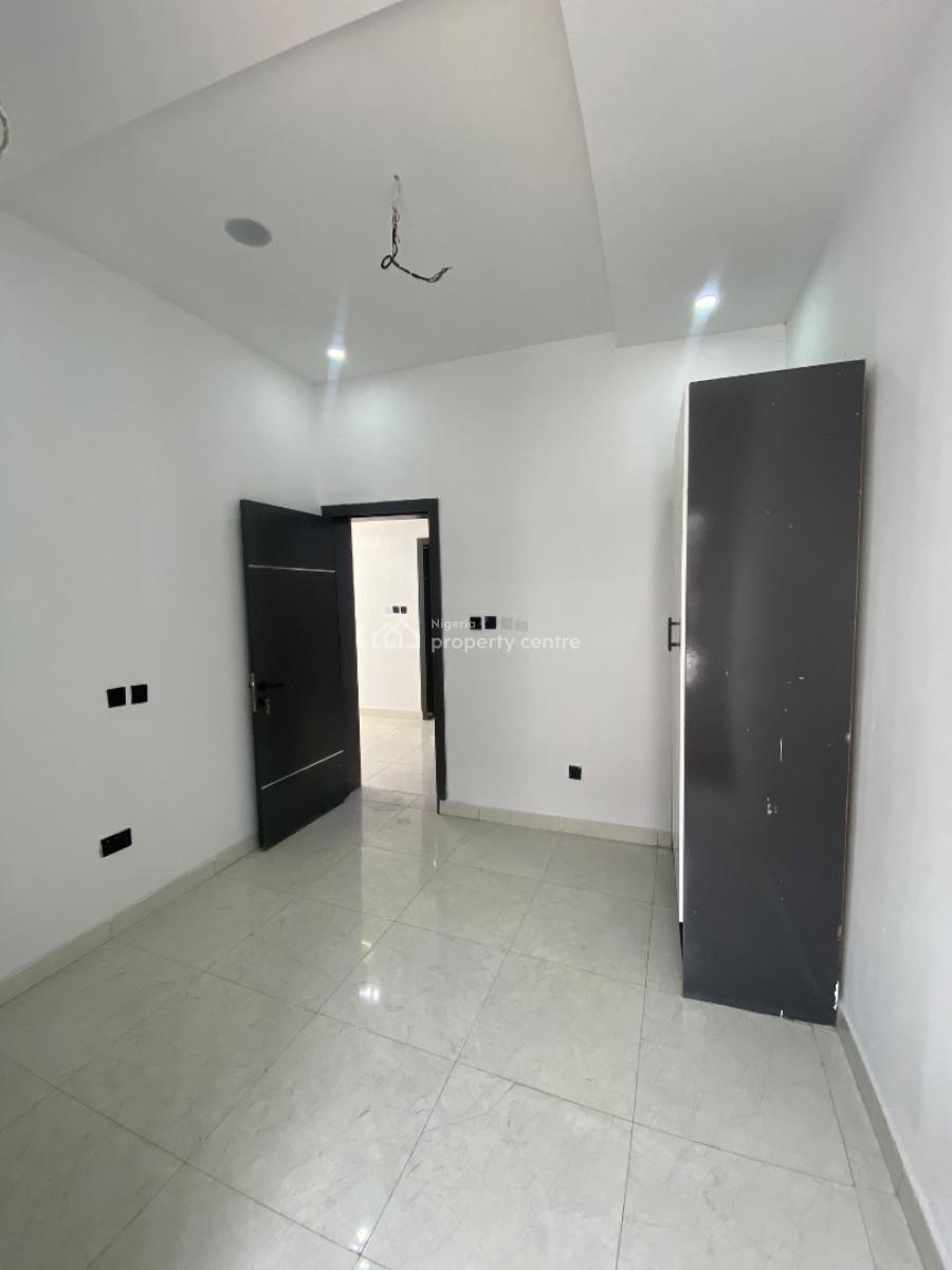4 Bedrooms Semi Detached Duplex with Bq, Orchid Road, Lekki, Lagos, Semi-detached Duplex for Sale