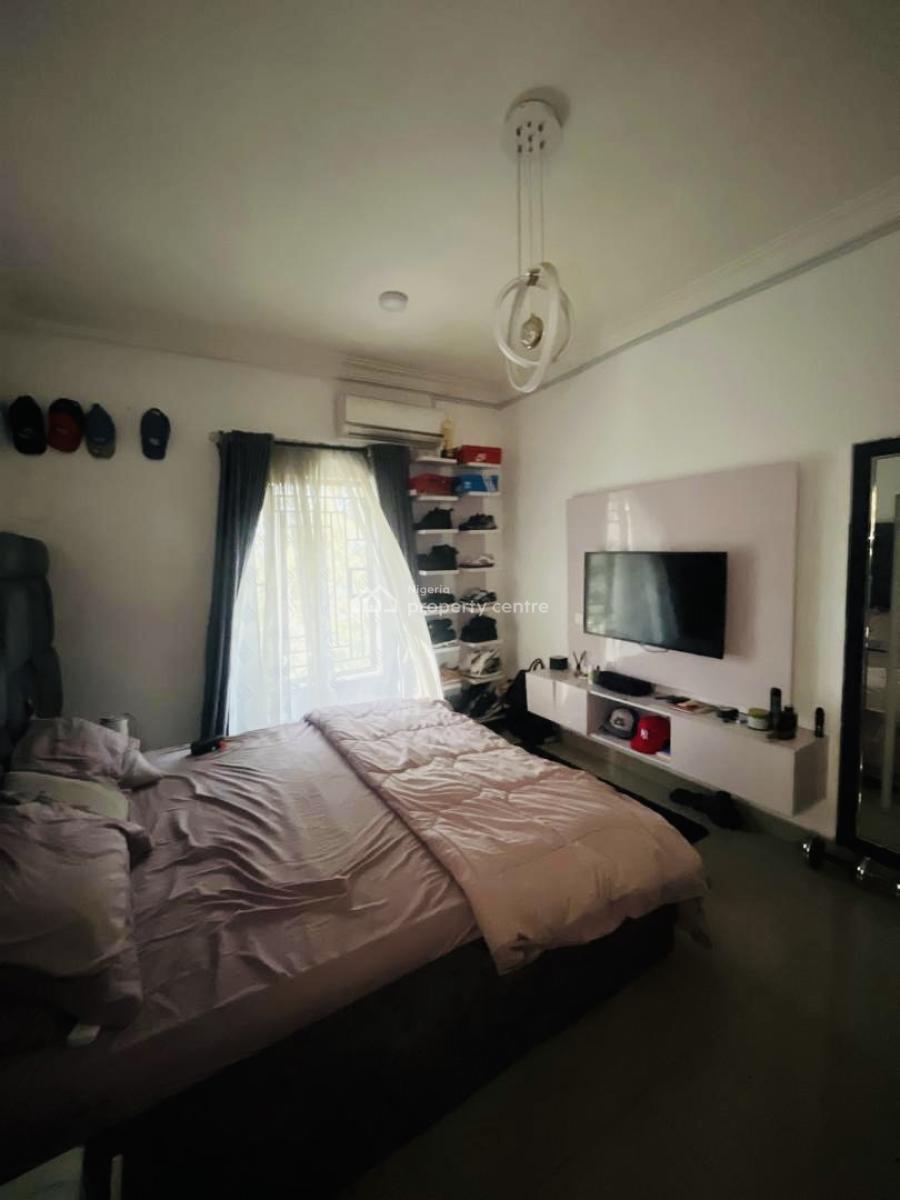 Distress Deal! 1 Bedroom Apartment, Megamound  Estate, Ikota, Lekki, Lagos, Flat / Apartment for Sale