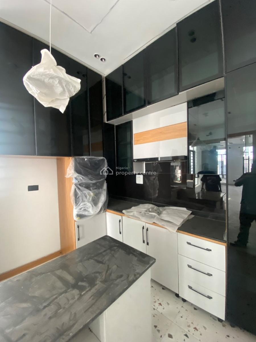 Luxurious Fully Detached 4 Bed with Bq in a  Secured Estate, Orchid Road, Lekki, Lagos, Detached Duplex for Sale