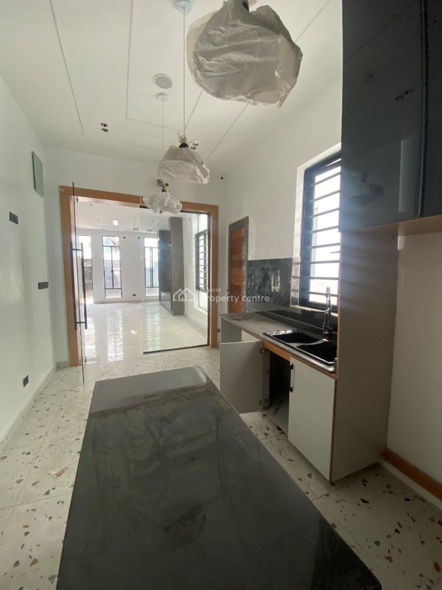 Luxurious Fully Detached 4 Bed with Bq in a  Secured Estate, Orchid Road, Lekki, Lagos, Detached Duplex for Sale