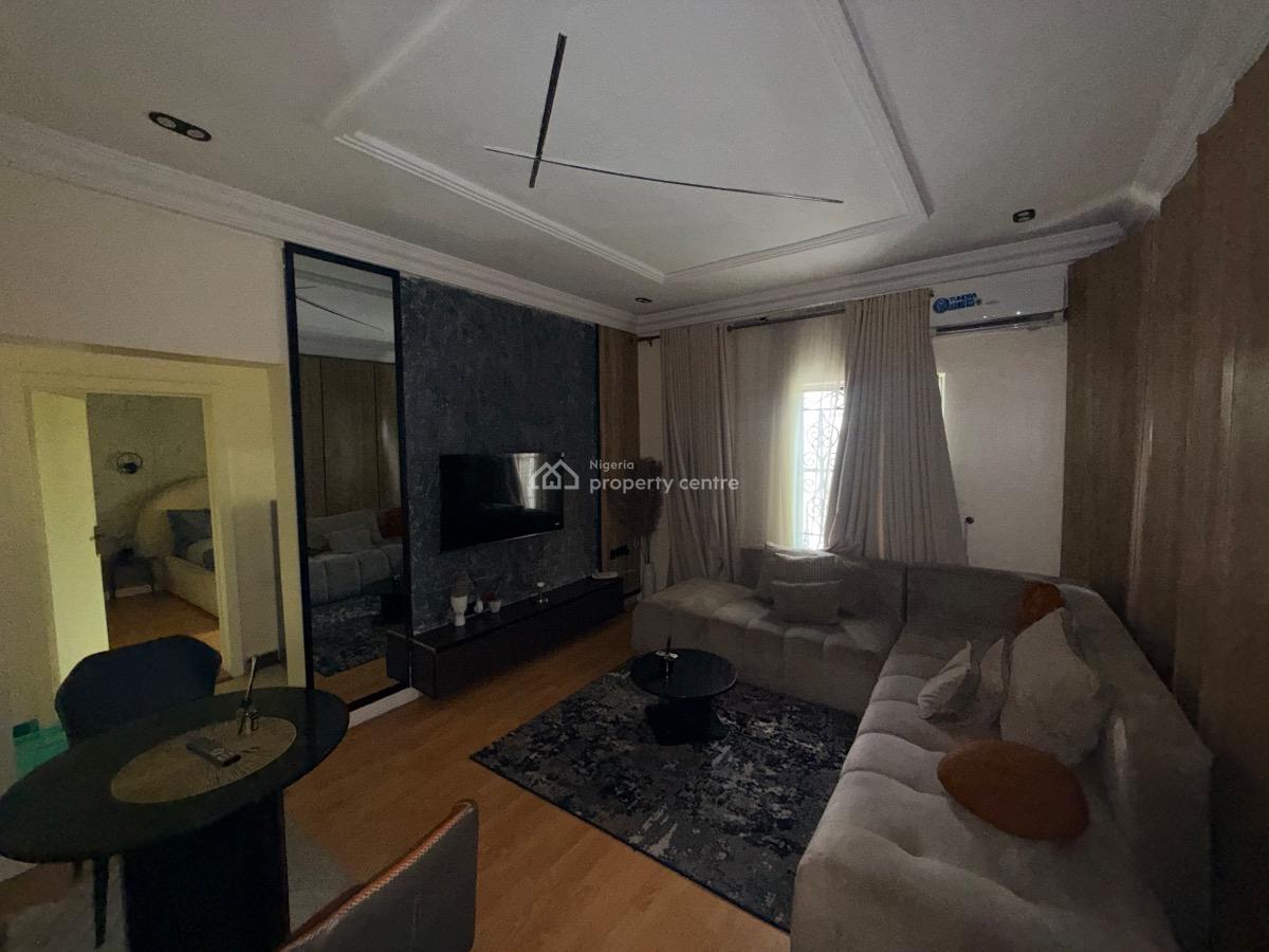 Fully Furnished and Serviced Mini Flat, Off Admiralty Way, Lekki Phase 1, Lekki, Lagos, Flat / Apartment for Rent