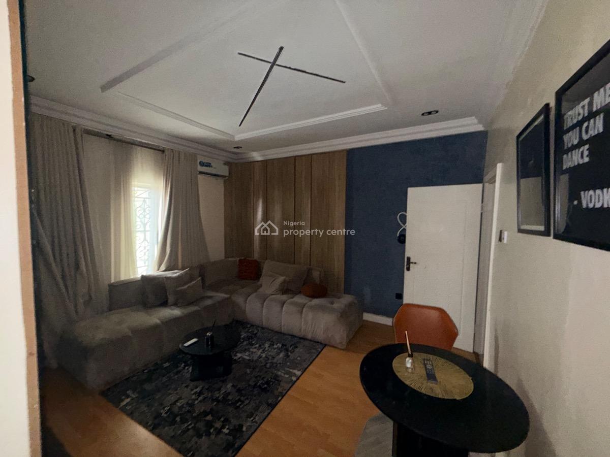 Fully Furnished and Serviced Mini Flat, Off Admiralty Way, Lekki Phase 1, Lekki, Lagos, Flat / Apartment for Rent