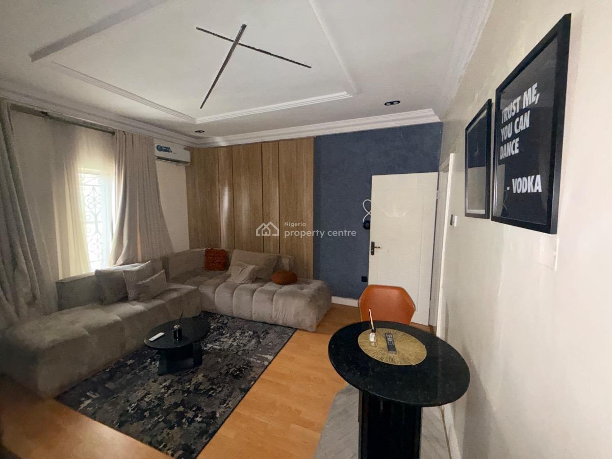 Fully Furnished and Serviced Mini Flat, Off Admiralty Way, Lekki Phase 1, Lekki, Lagos, Flat / Apartment for Rent