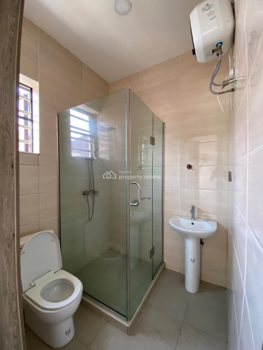 Semi Masters Room Sharing Kitchen with Personal Cabinet Dpkay, Orchid Road Dpkay Estate, Lekki, Lagos, Self Contain (single Rooms) for Rent