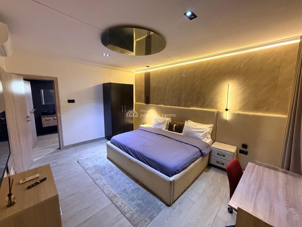 Fully Furnished and Serviced Mini Flat with Fascinating View, Lekki Phase 1, Lekki, Lagos, Flat / Apartment for Rent