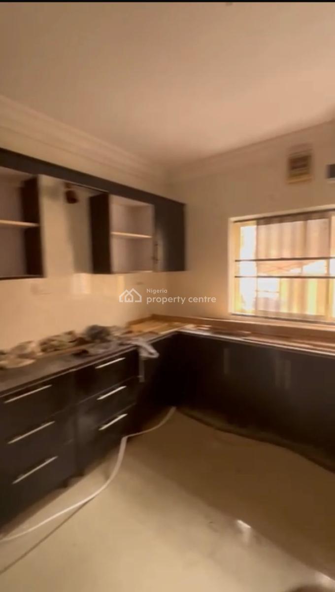 Luxury 4 Bedroom Terraced Duplex with Bq and Swimming Pool, Admiralty Way, Lekki Phase 1, Lekki, Lagos, Terraced Duplex for Rent