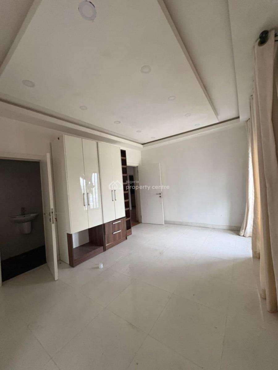 Spacious 2-bedroom Apartment with Modern Layout, Orchid, Lekki, Lagos, Flat / Apartment for Rent