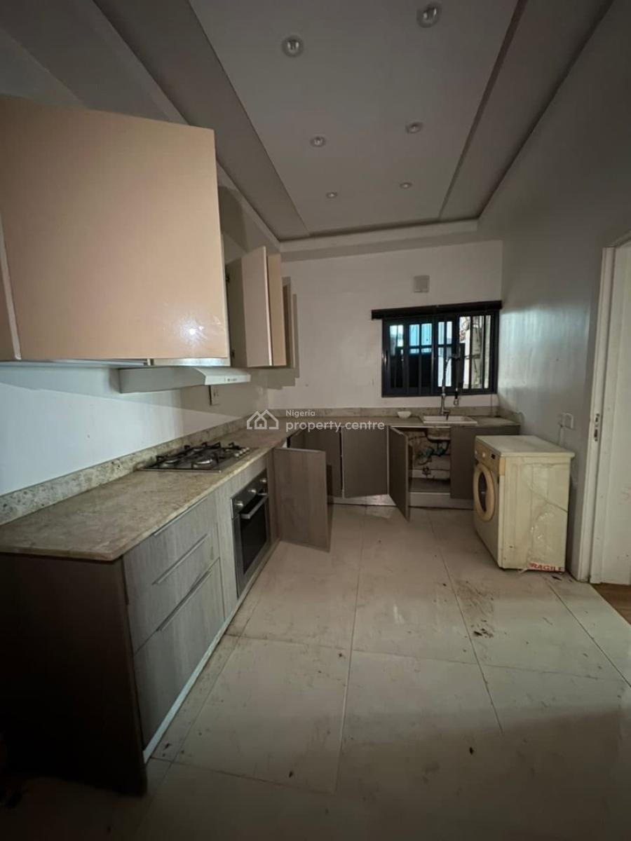 Spacious 2-bedroom Apartment with Modern Layout, Orchid, Lekki, Lagos, Flat / Apartment for Rent