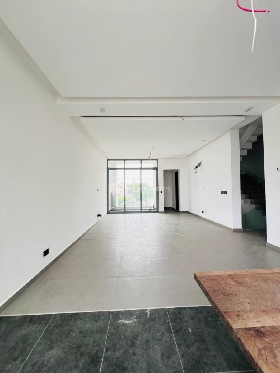 Self Gated 4bedroom Terrace Duplex +bq, Self Gated 4bedroom Terrace Duplex +bq, Lekki Phase 1, Lekki, Lagos, Terraced Duplex for Sale