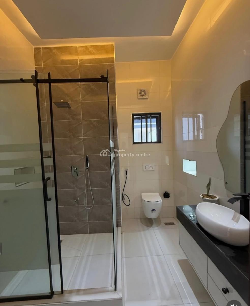 5 Bedroom Detached Duplex with Bq, Gaduwa, Abuja, Detached Duplex for Sale