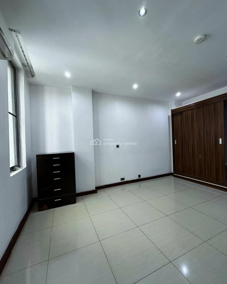 Luxury 3 Bedroom Flat with Study & Maids Room, Off Bourdillon, Ikoyi, Lagos, Flat / Apartment for Rent