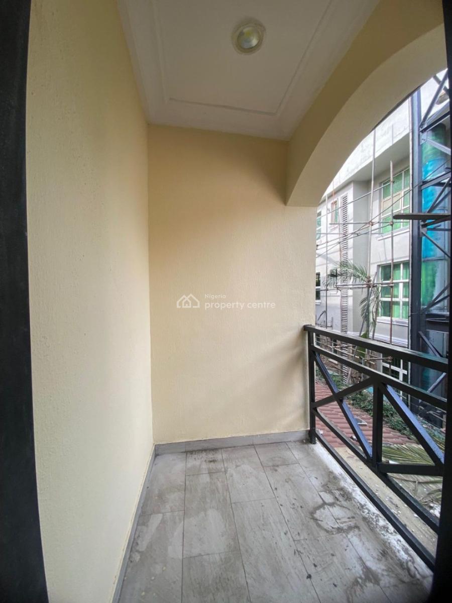 Lovely Serviced 4 Bedroom Terrace with a Room Bq, Lekki Phase 1, Lekki, Lagos, Terraced Duplex for Rent