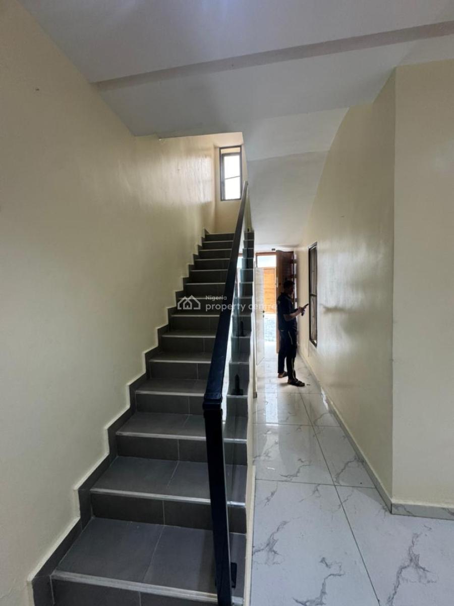 4bedroom Semi Detached Duplex with a Bq, Lekki Phase 1, Lekki, Lagos, Semi-detached Duplex for Rent