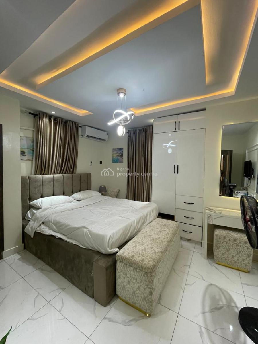 Luxury 3 Bedrooms Flat, Aguda, Surulere, Lagos, Flat / Apartment for Sale